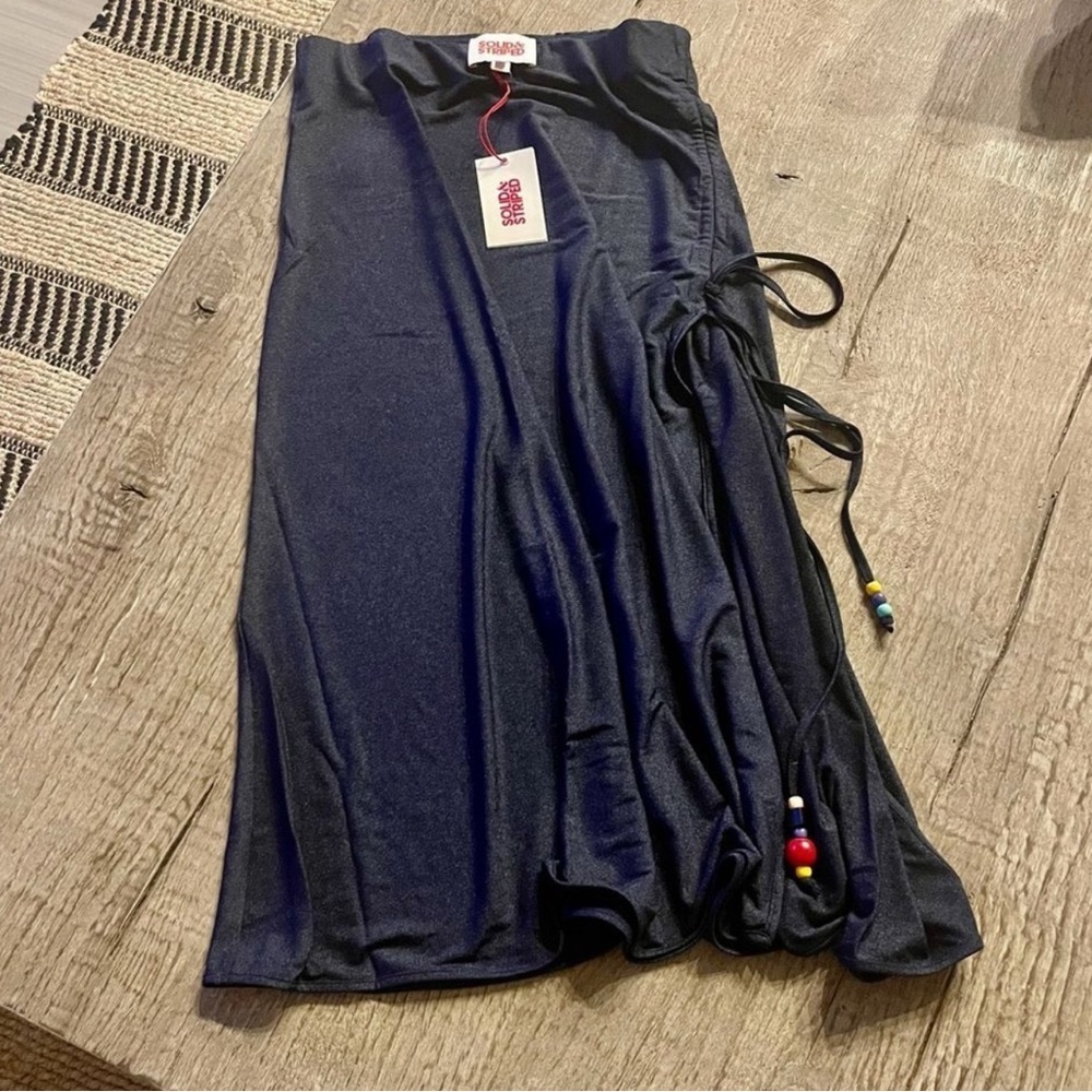 Solid & Striped Drawstring Skirt- Large. - Picture 6 of 9